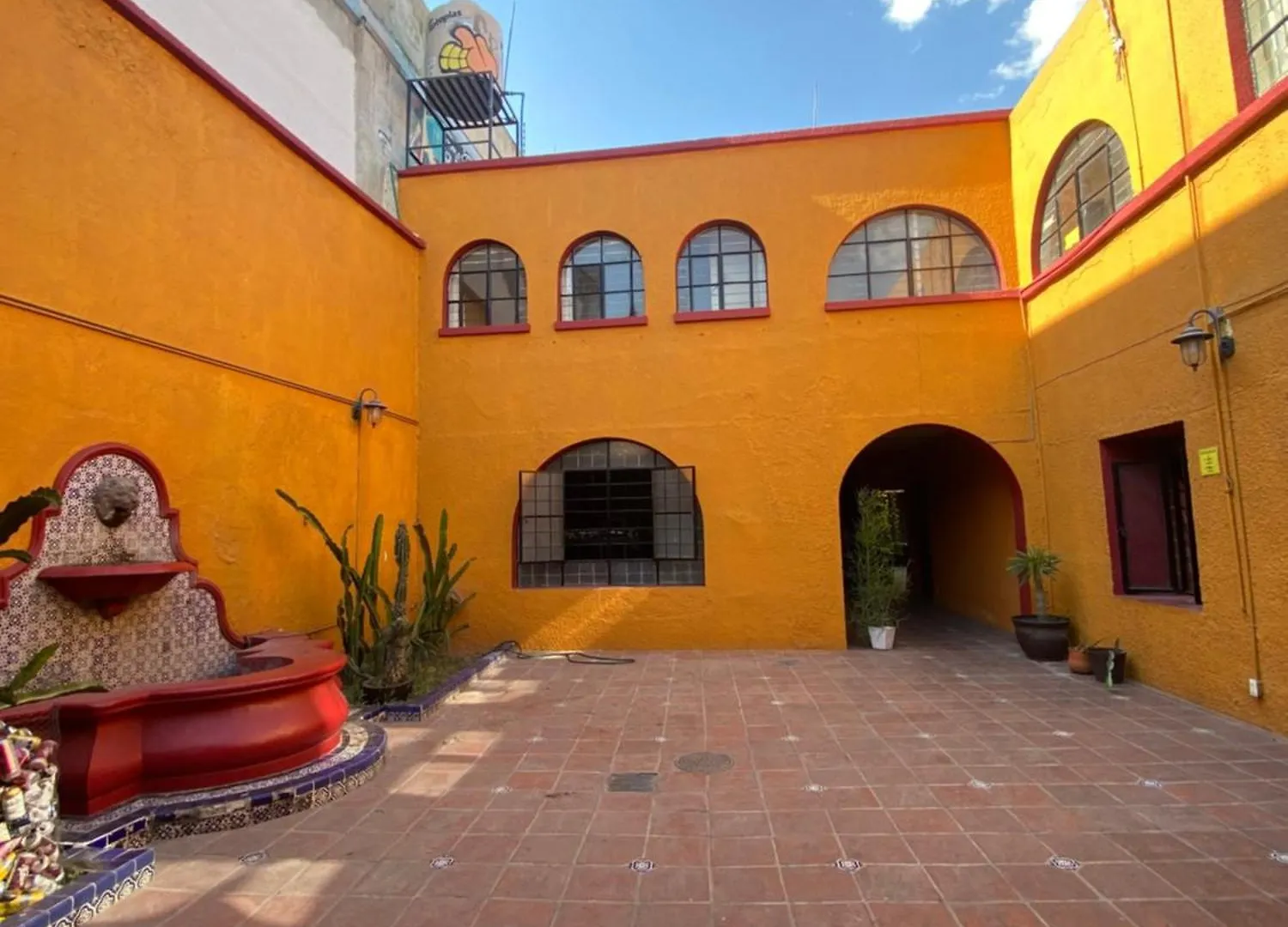 Hostal La Loteria Guadalajara Mexico